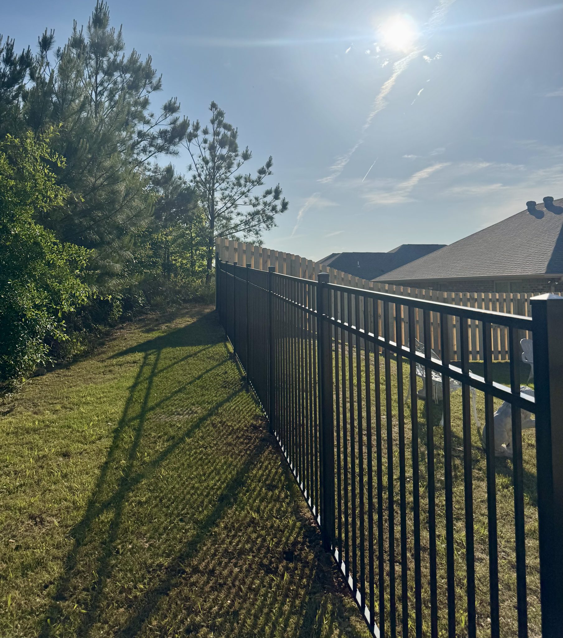 alabaster aluminum fence